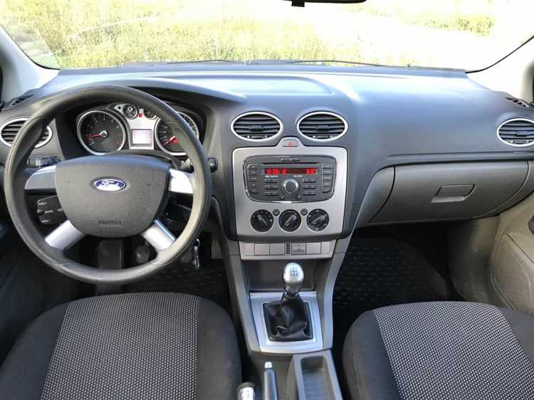 Частые проблемы с ключом автомобиля Ford Focus 2 и эффективные способы их устранения Частые проблемы с ключом автомобиля Ford Focus 2: решения и рекомендации