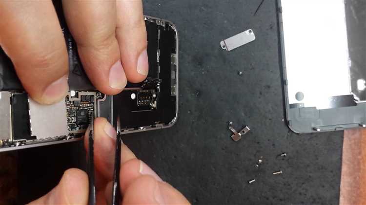 Куда обратиться при неполадке - сервисный центр или ремонтная мастерская