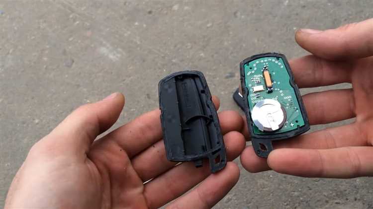 Как быстро заменить батарейку в ключе BMW X5, X6: подробная инструкция