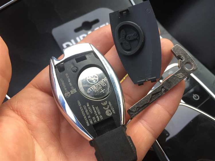 4. Установите новую батарейку