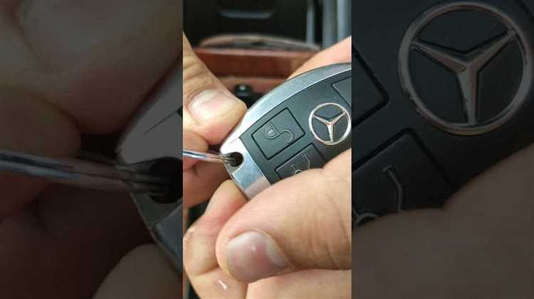 1. Узнайте модель вашего Мерседес