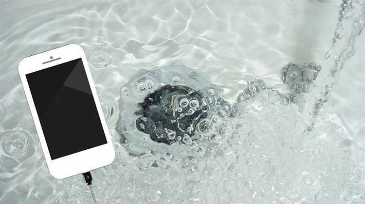 Необходимость обращения в сервис для проверки состояния батареи Samsung S21