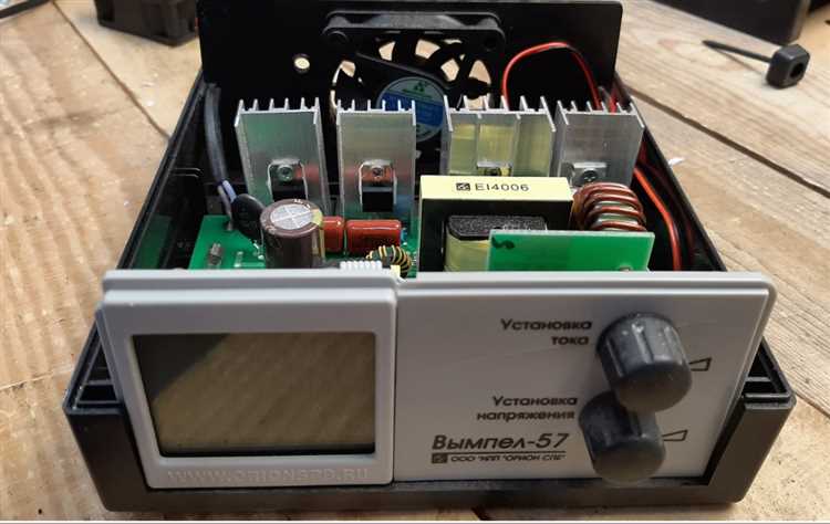 Характеристики зарядного устройства Orion Вимпел 55: